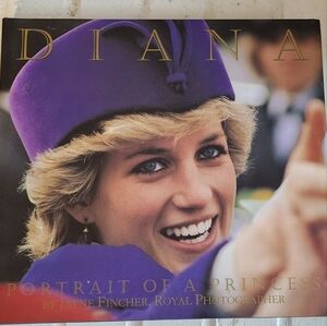Diana: Portrait of a Princess Book
